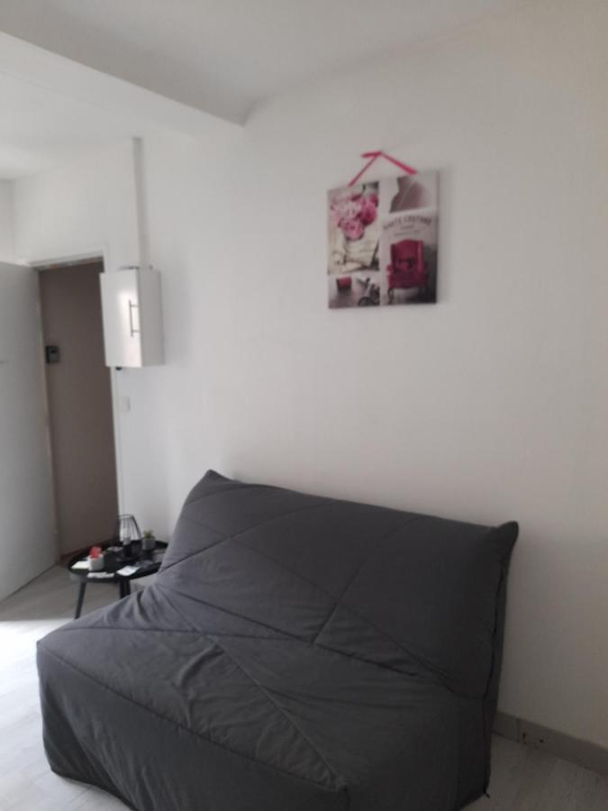 Promo Studio Wi-Fi A Courseulles-Sur-Mer Au 1Er Etage Extérieur photo